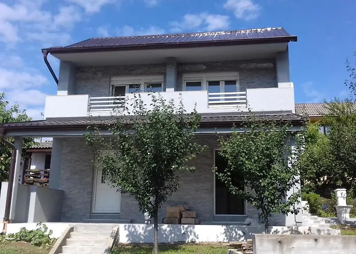 Apartmani Ana