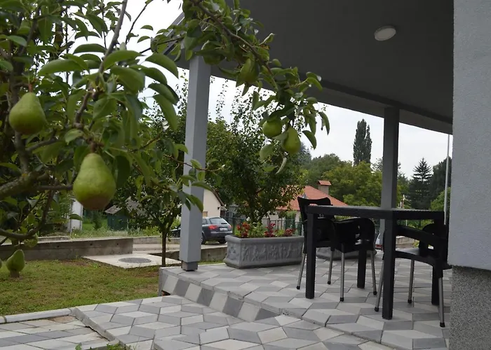 Apartmani Ana