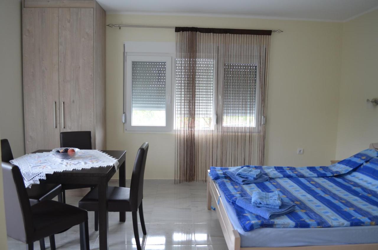 Ana Apartment *
